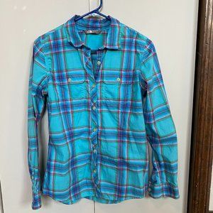 North Face button up women's long sleeve Size Medium